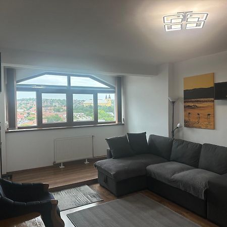 High Level Apart Oradea Free Reserved Parking Exterior foto